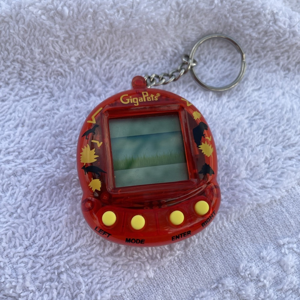Giga Pets Dinosaurs Digital Toy Keychain Pet Game 2018 Top Secret Toys Tested